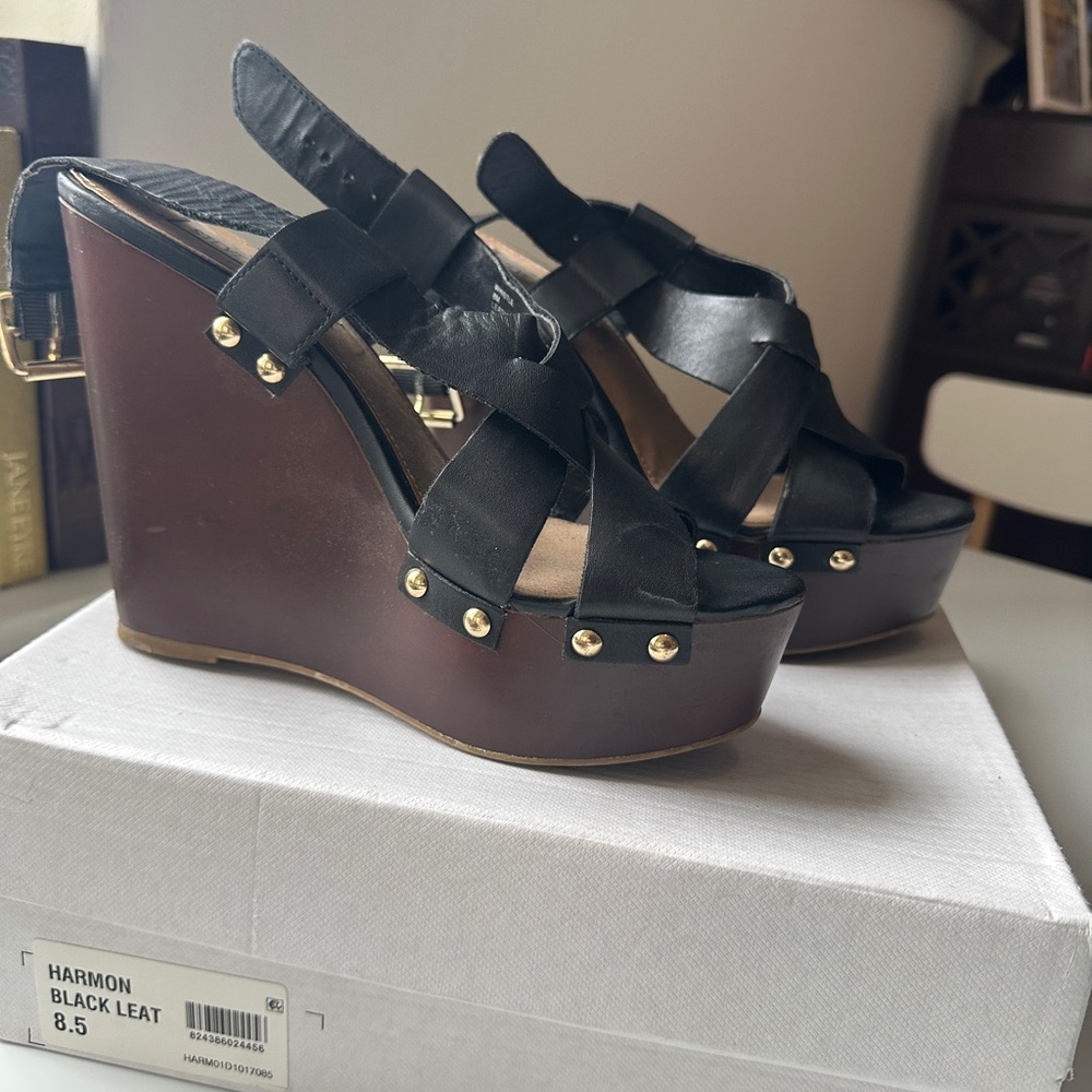 Steve Madden Harmon Black Leather Platform Sandals